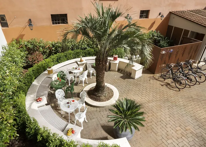 Palm - Small Luxury Of The World Roma